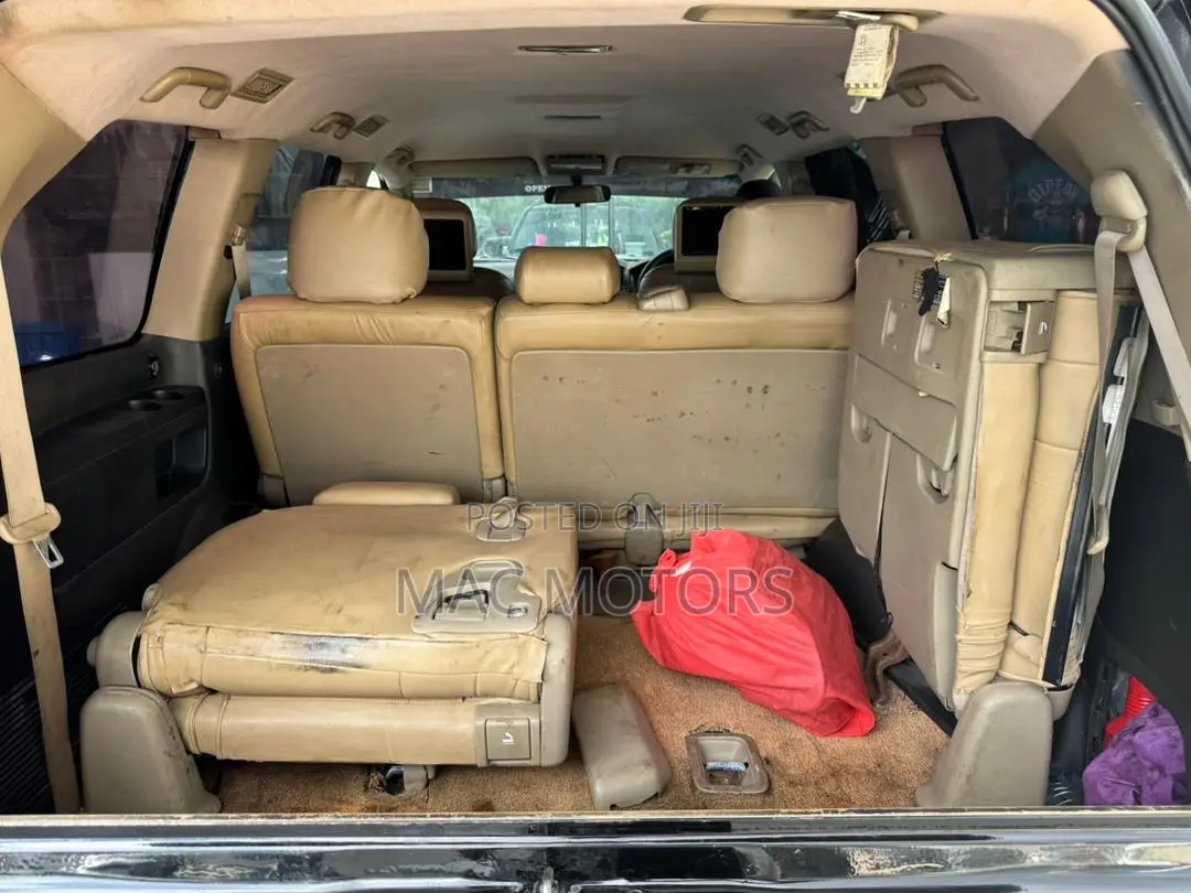 Toyota Land Cruiser 2022 Black