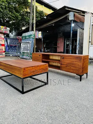 Meza Ndogo Ya TV Stand