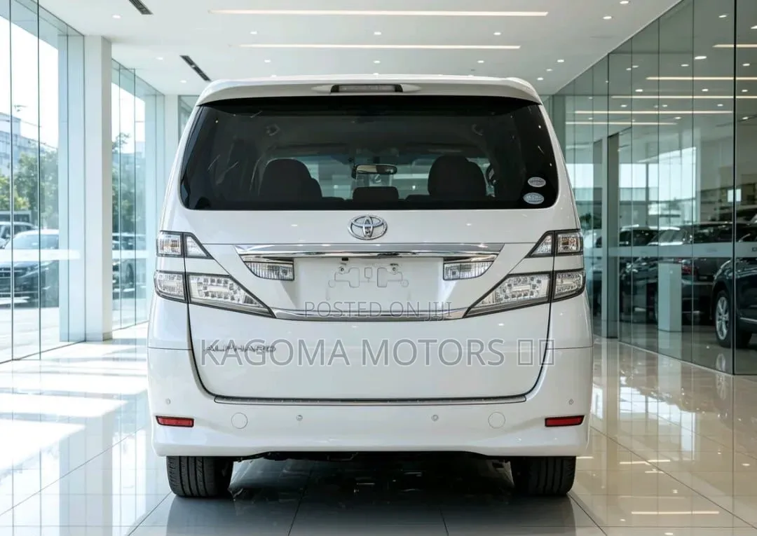 Toyota Alphard 2009 White