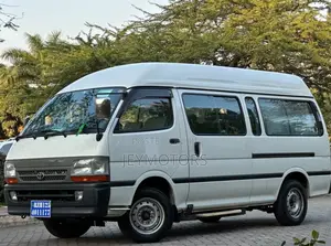 Toyota HiAce 2008 White