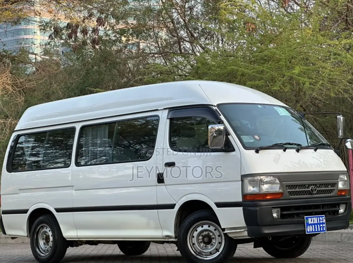 Toyota HiAce 2008 White