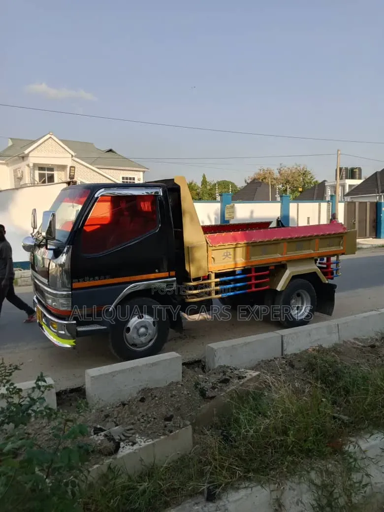 Canter Tipper 4d33 Tones 2 1⁄2