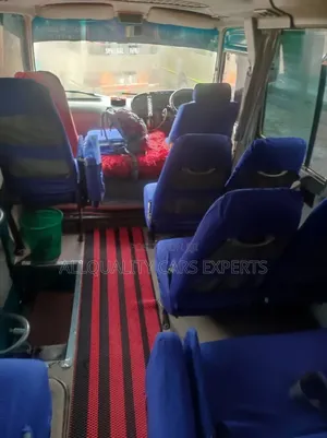 Toyota Coaster 2003