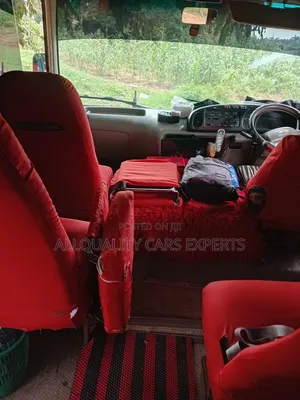 Toyota Coaster 2003