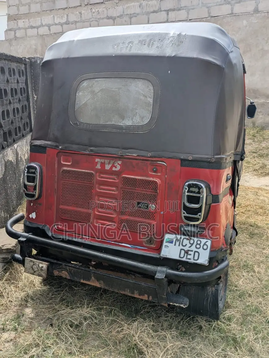Bajaj Boxer 125 2008 Red