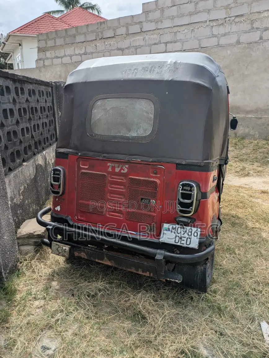 Bajaj Boxer 125 2008 Red