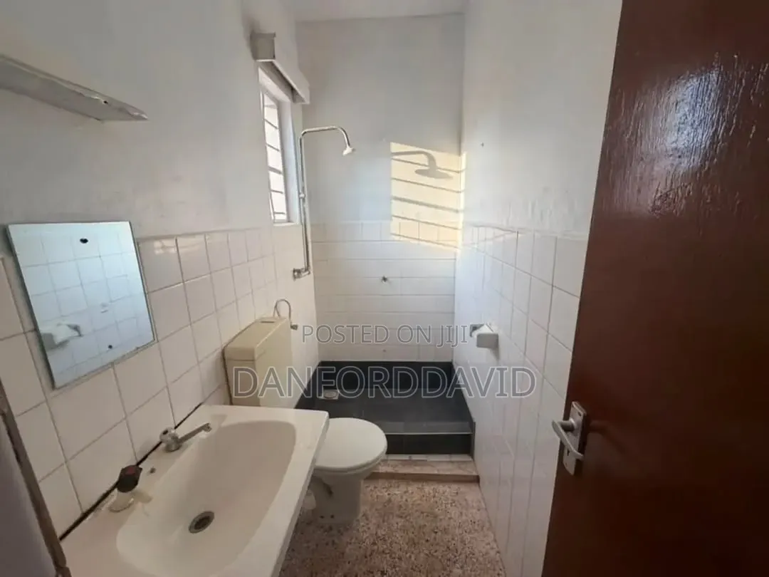 3bdrm House in Kahwa Real Estate, Masaki for rent