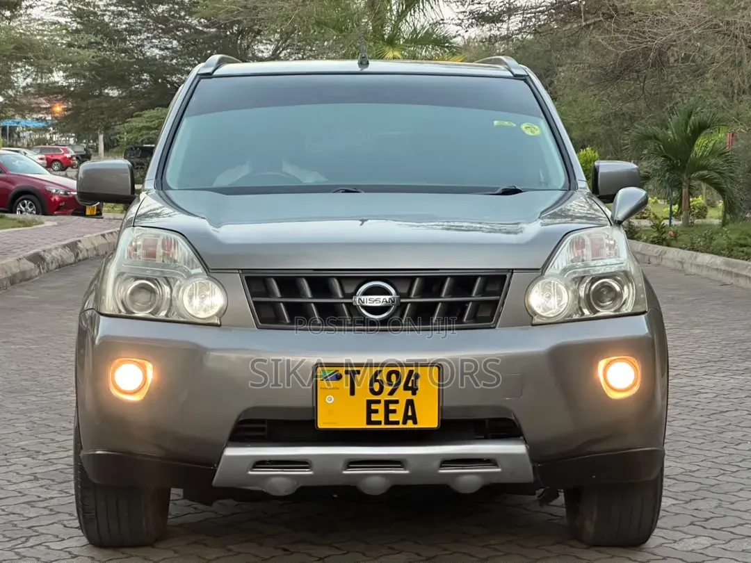 Nissan X-Trail 2007 Gray