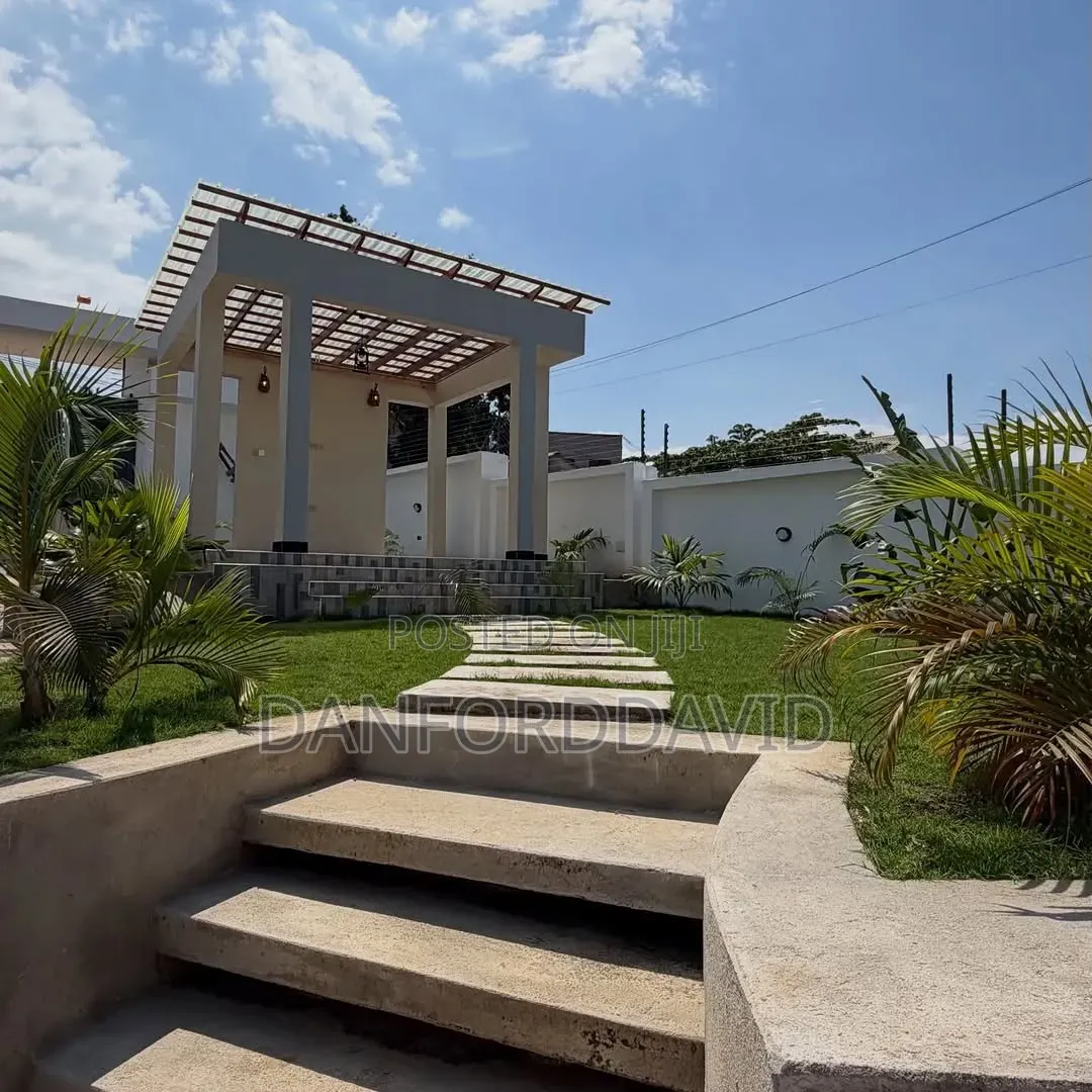 4bdrm House in Kahwa Real Estate, Goba for sale