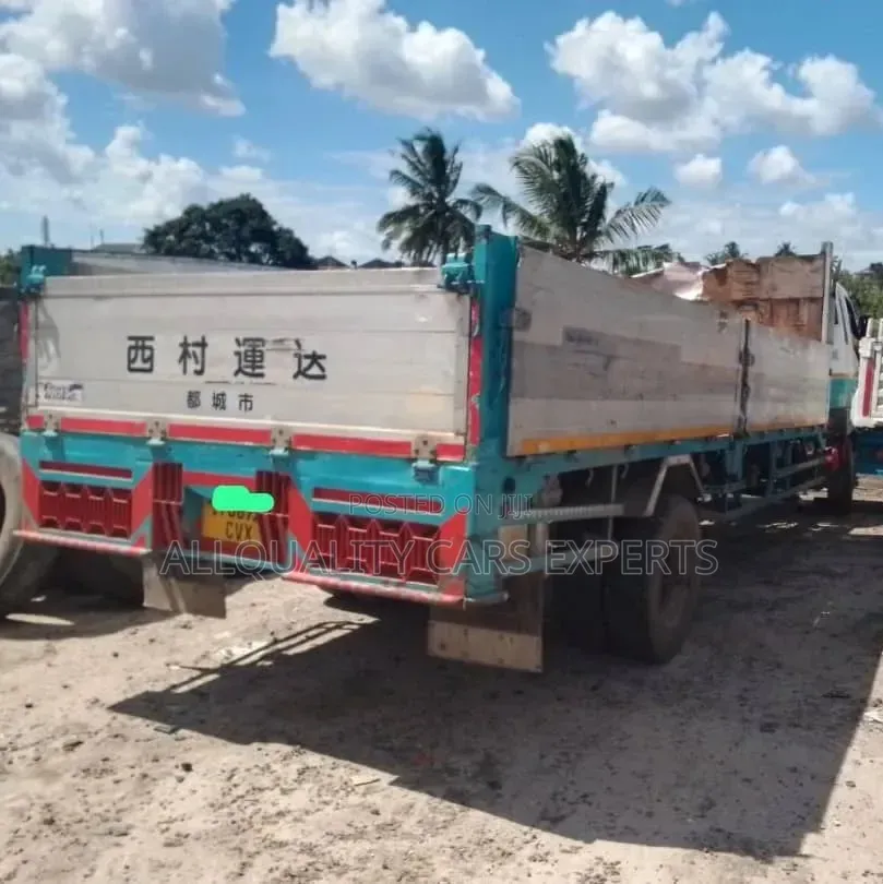 Mitsubishi Fuso Longbase 6d17