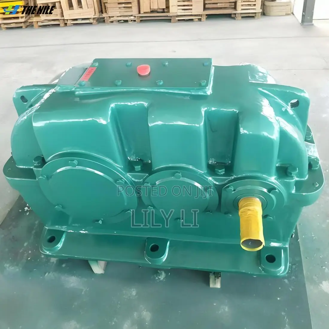 Factory Price Horizontal Large Ratio Cylindrical Cyclo Gear Reducer