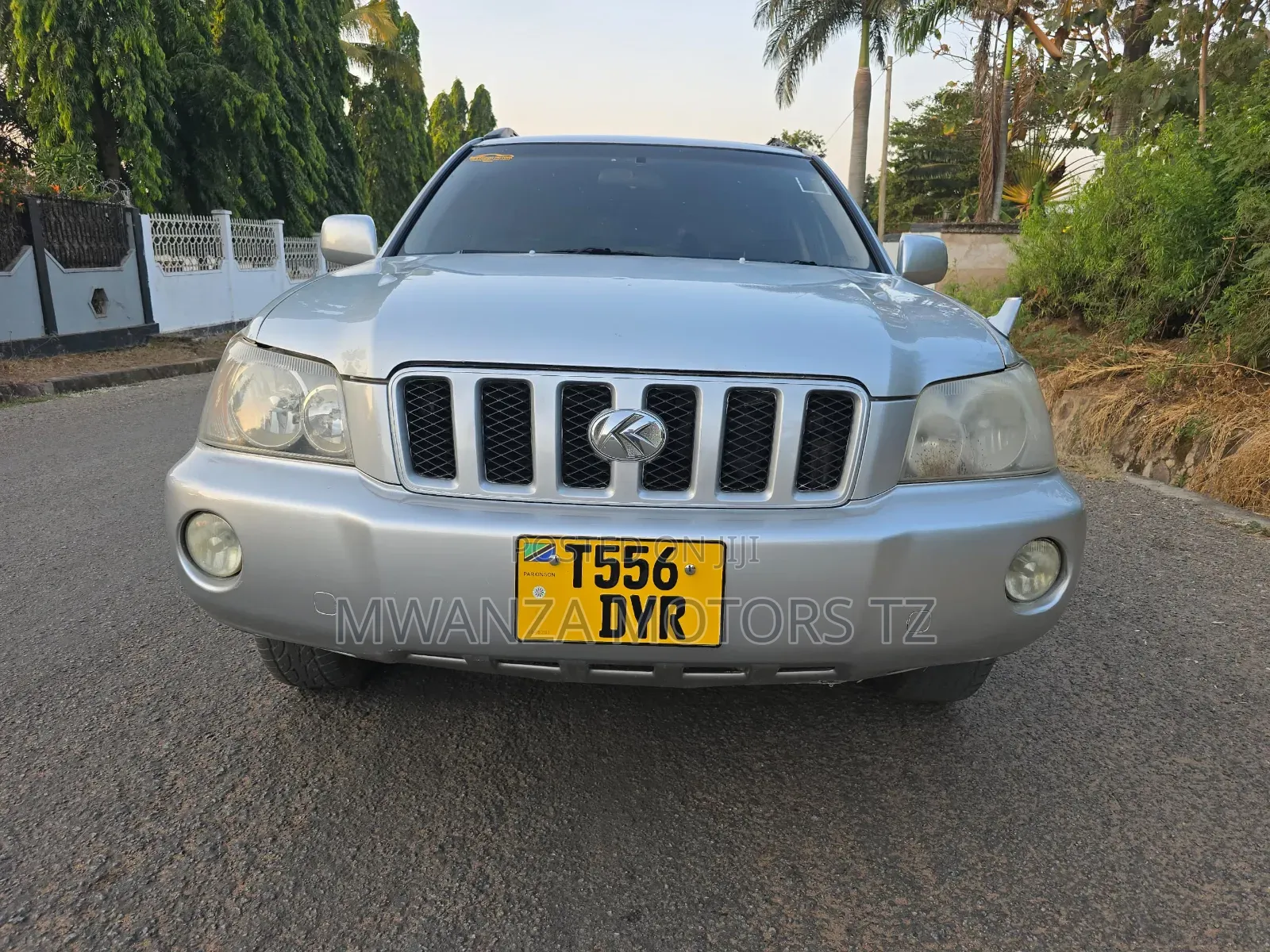 Toyota Kluger 2003 Silver