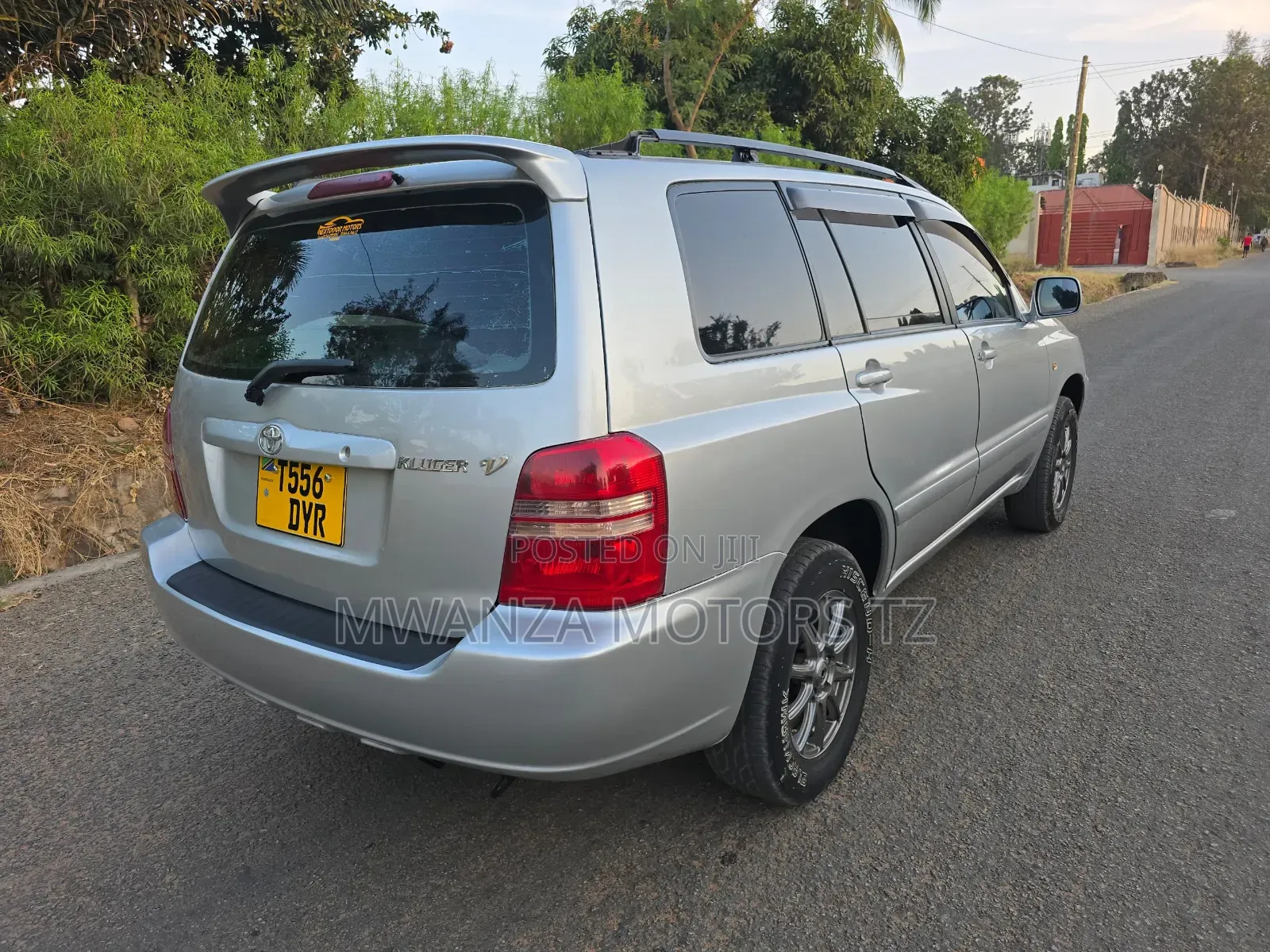 Toyota Kluger 2003 Silver