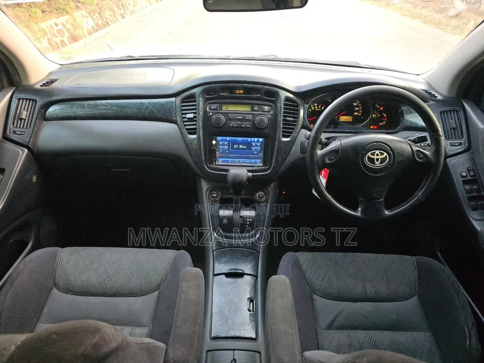 Toyota Kluger 2003 Silver