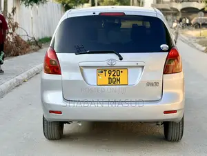Toyota Corolla Spacio 1.5 X 2005 Silver