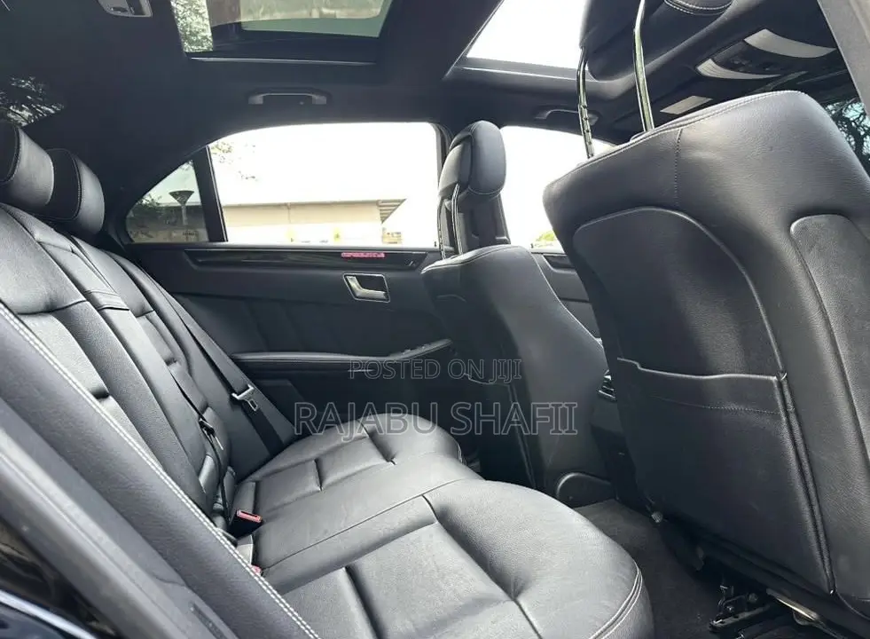 Mercedes-Benz E350 2012 Black
