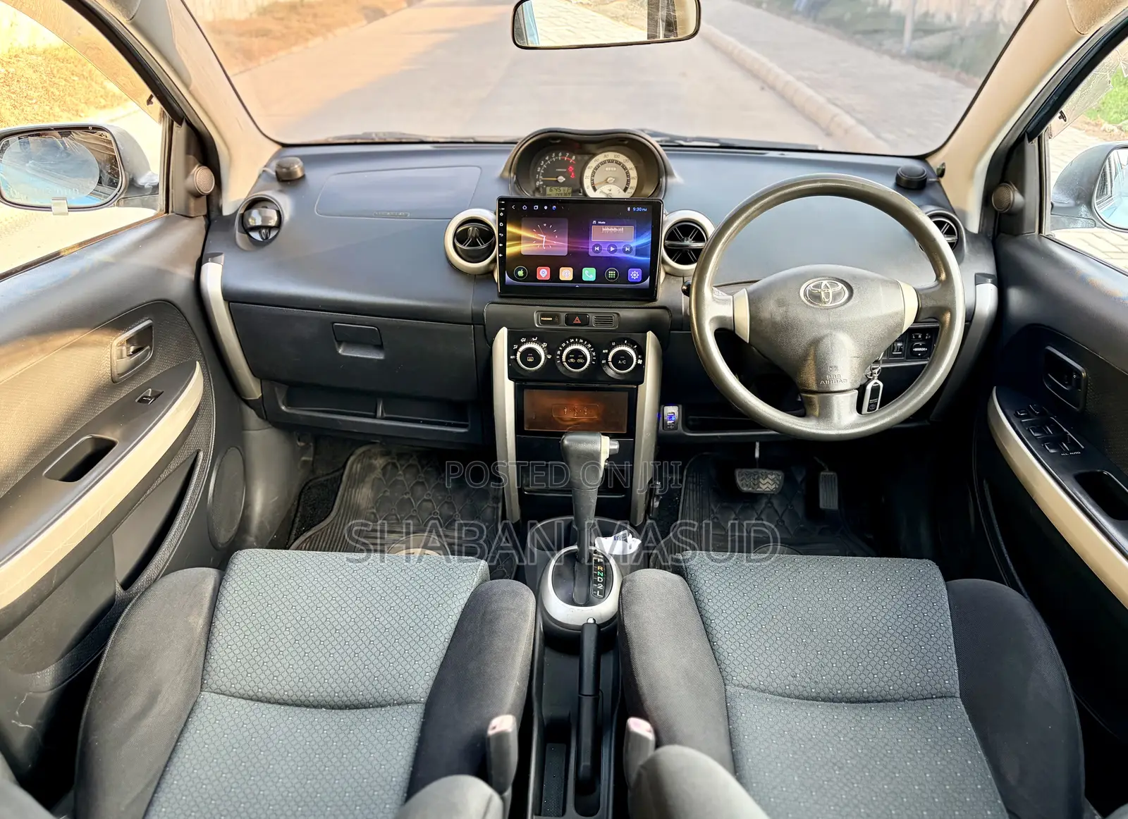 Toyota IST 2006