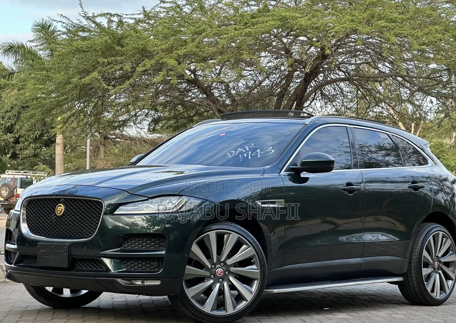 Jaguar F-Pace 2017 Green