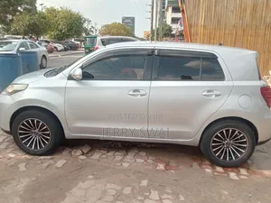 Toyota IST 2008 Silver