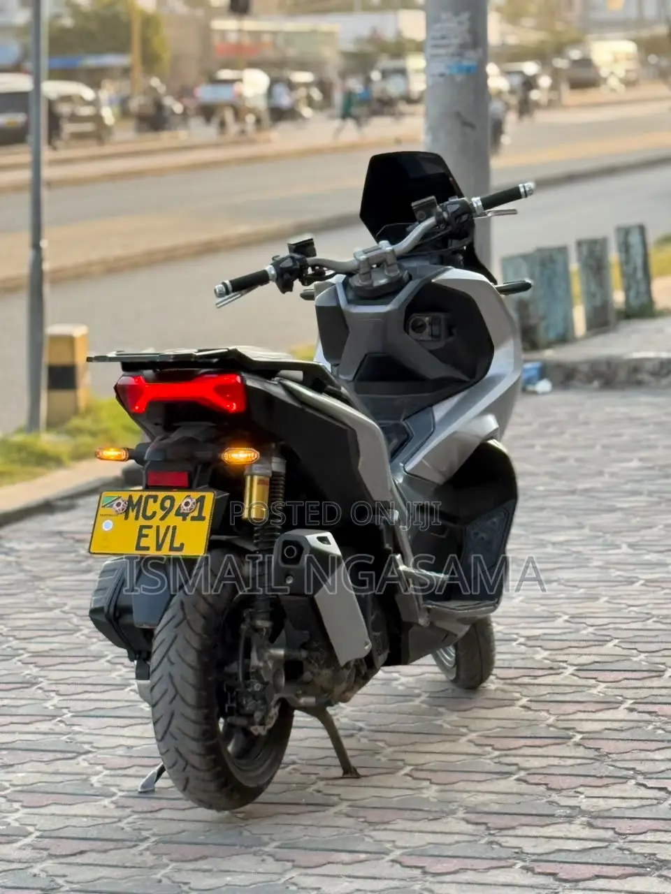 Motorcycle 2024 Gray