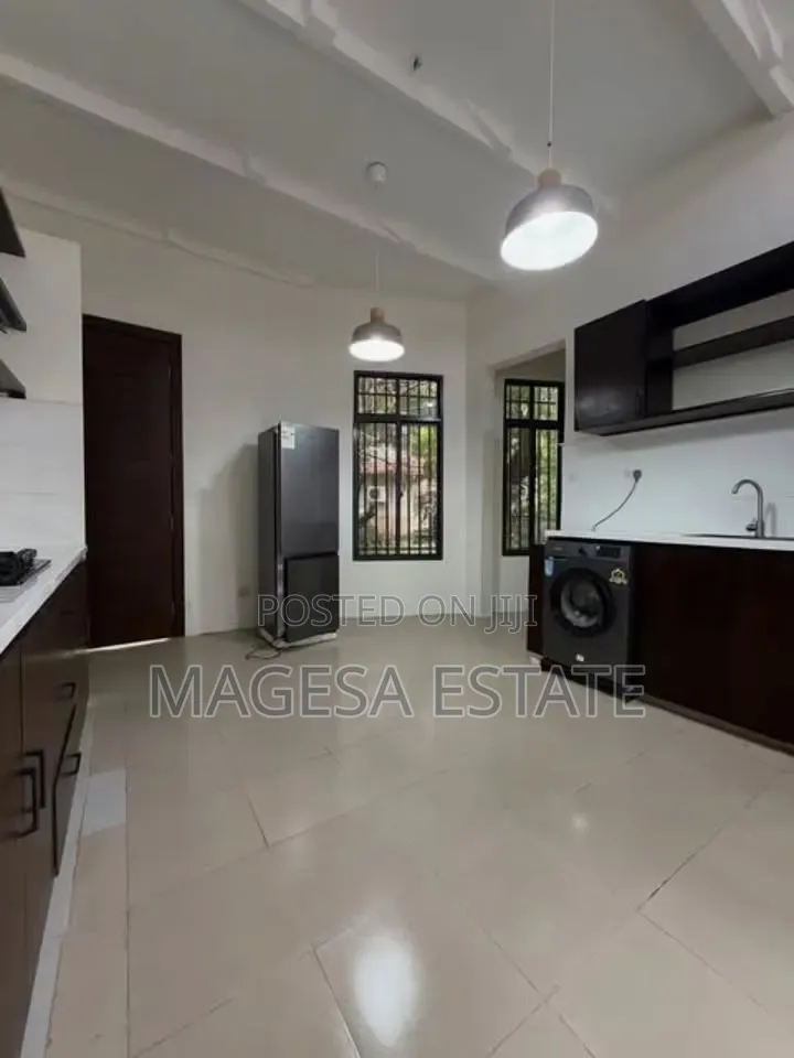 2bdrm Apartment in Oyster Bay for rent