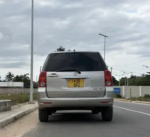 Toyota Raum 2005 Beige