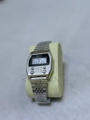 SKMEI Vintage Digital Watch – Classic Style, Modern Performance