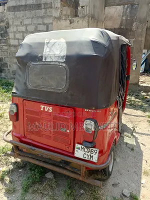 Bajaj 2020 Red