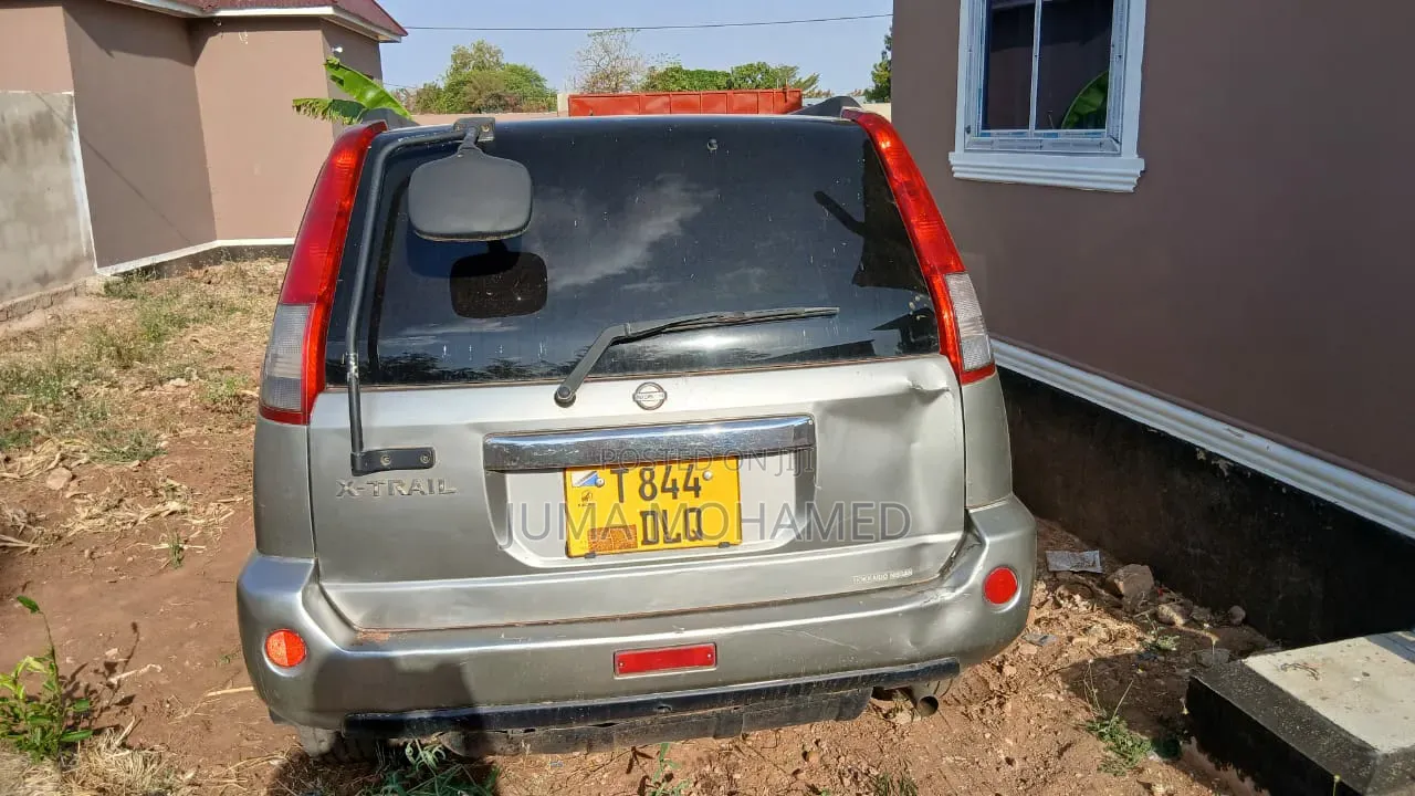 Nissan X-Trail 2004 Silver