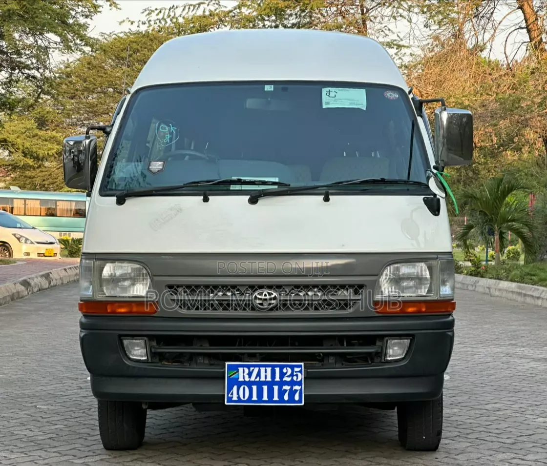 New Toyota HiAce 2003 White