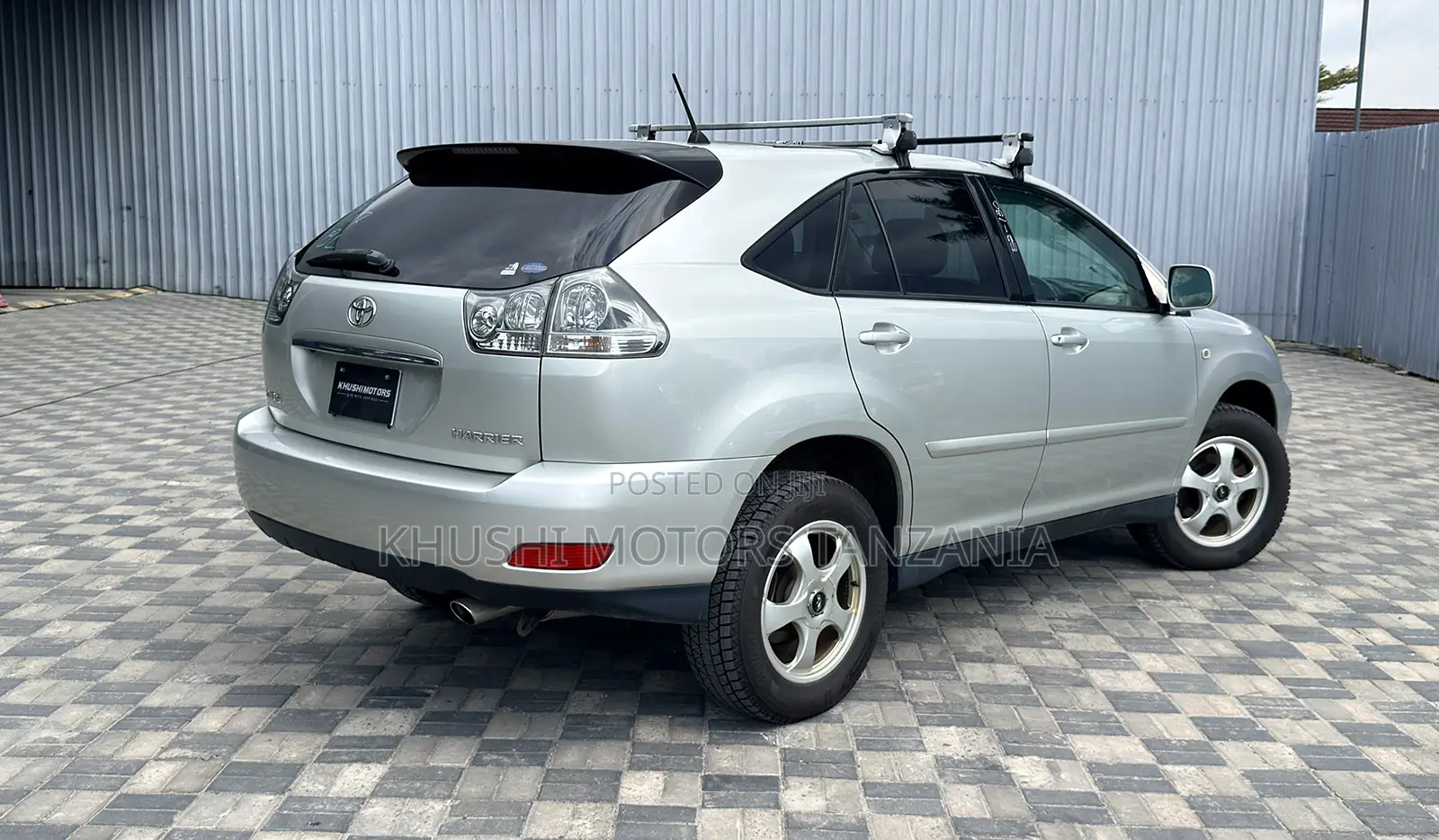 Toyota Harrier 2003 Silver