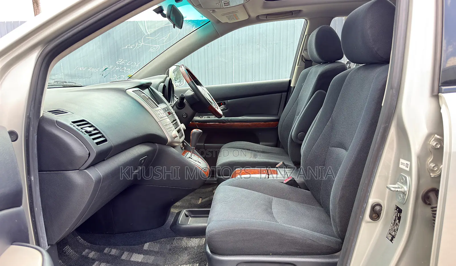 Toyota Harrier 2003 Silver