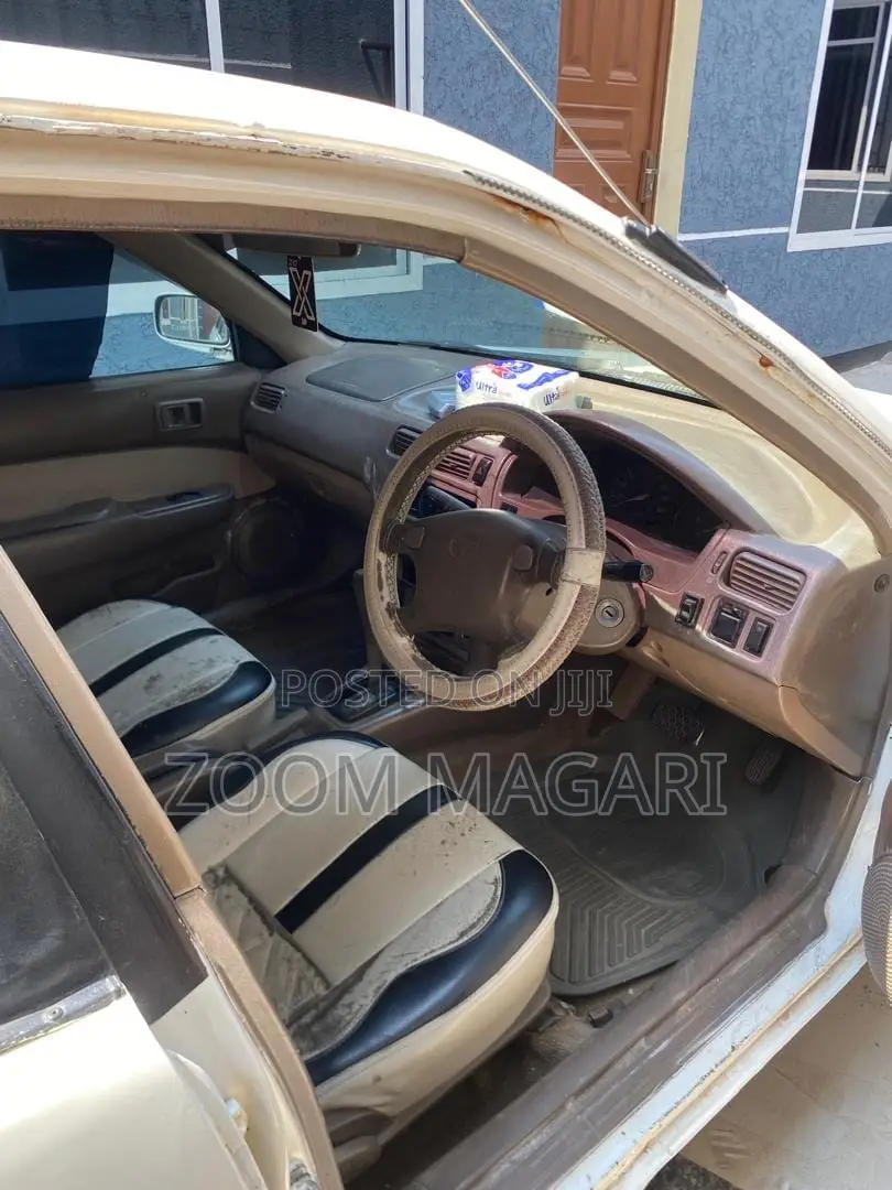 Toyota Corsa 2002 White