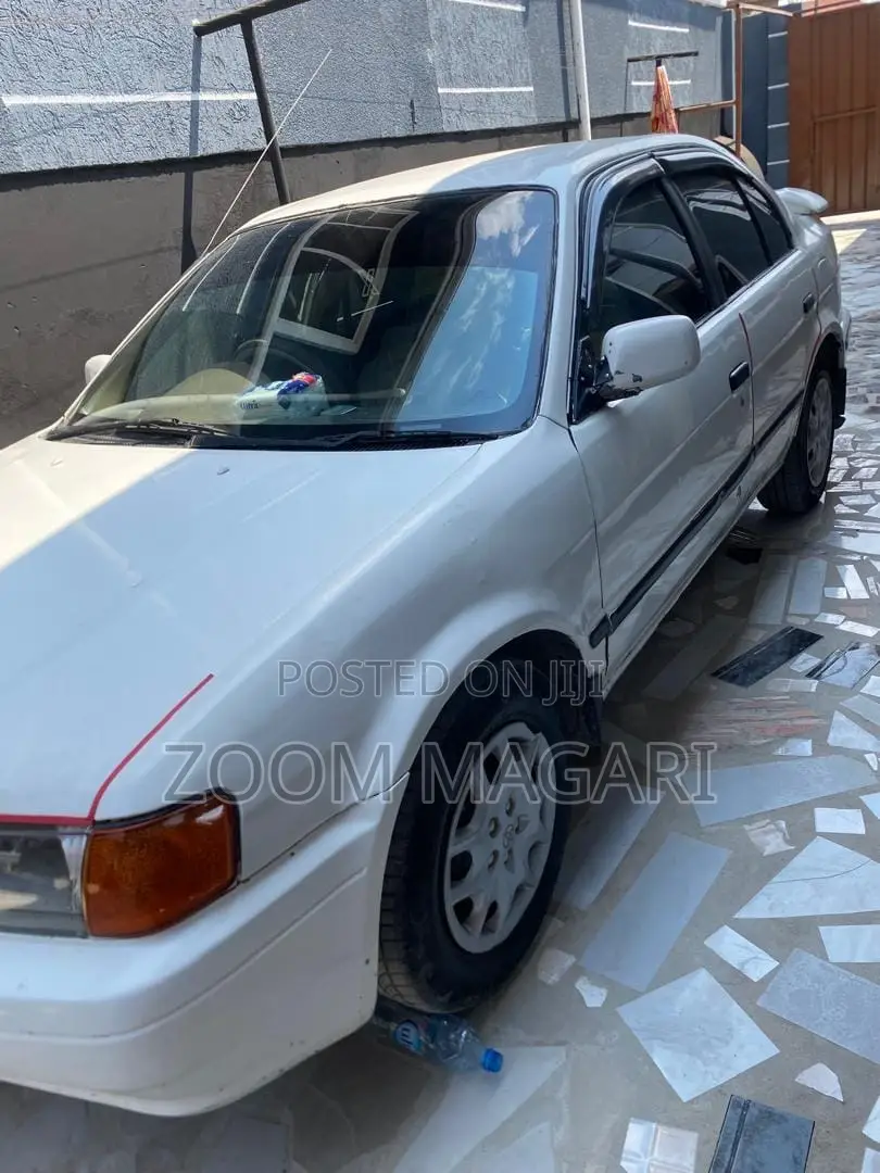 Toyota Corsa 2002 White