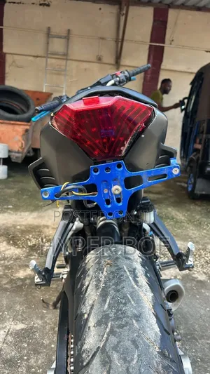Yamaha 2023 Blue