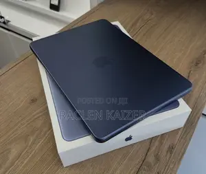 New Laptop Apple MacBook Neo 2026 8GB Apple M1 SSD 256GB