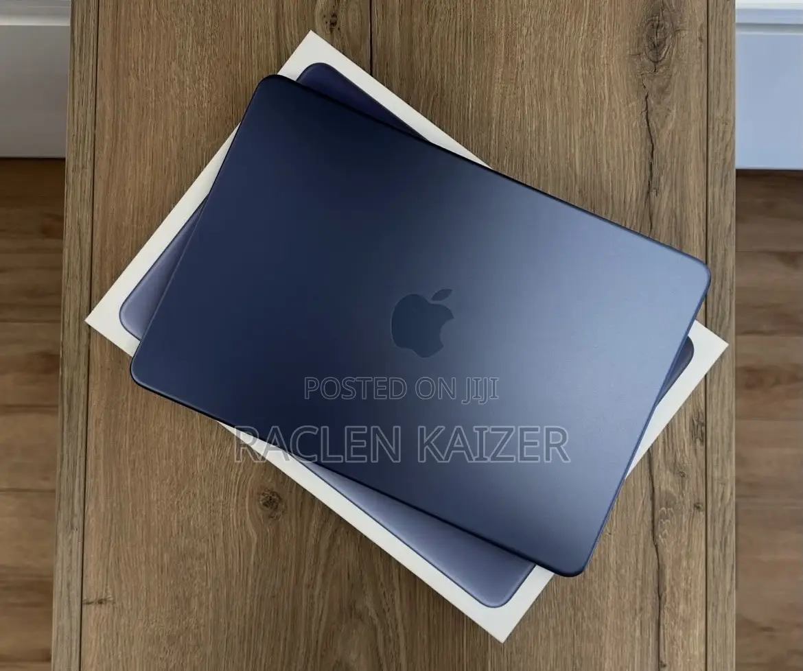 New Laptop Apple MacBook Neo 2026 8GB Apple M1 SSD 256GB