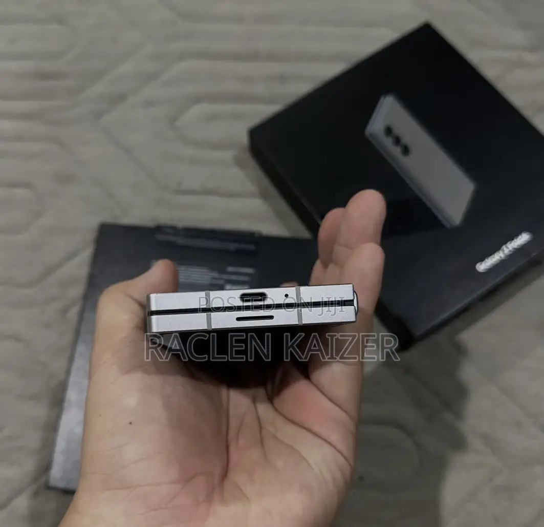 New Samsung Galaxy Z Fold6 512 GB