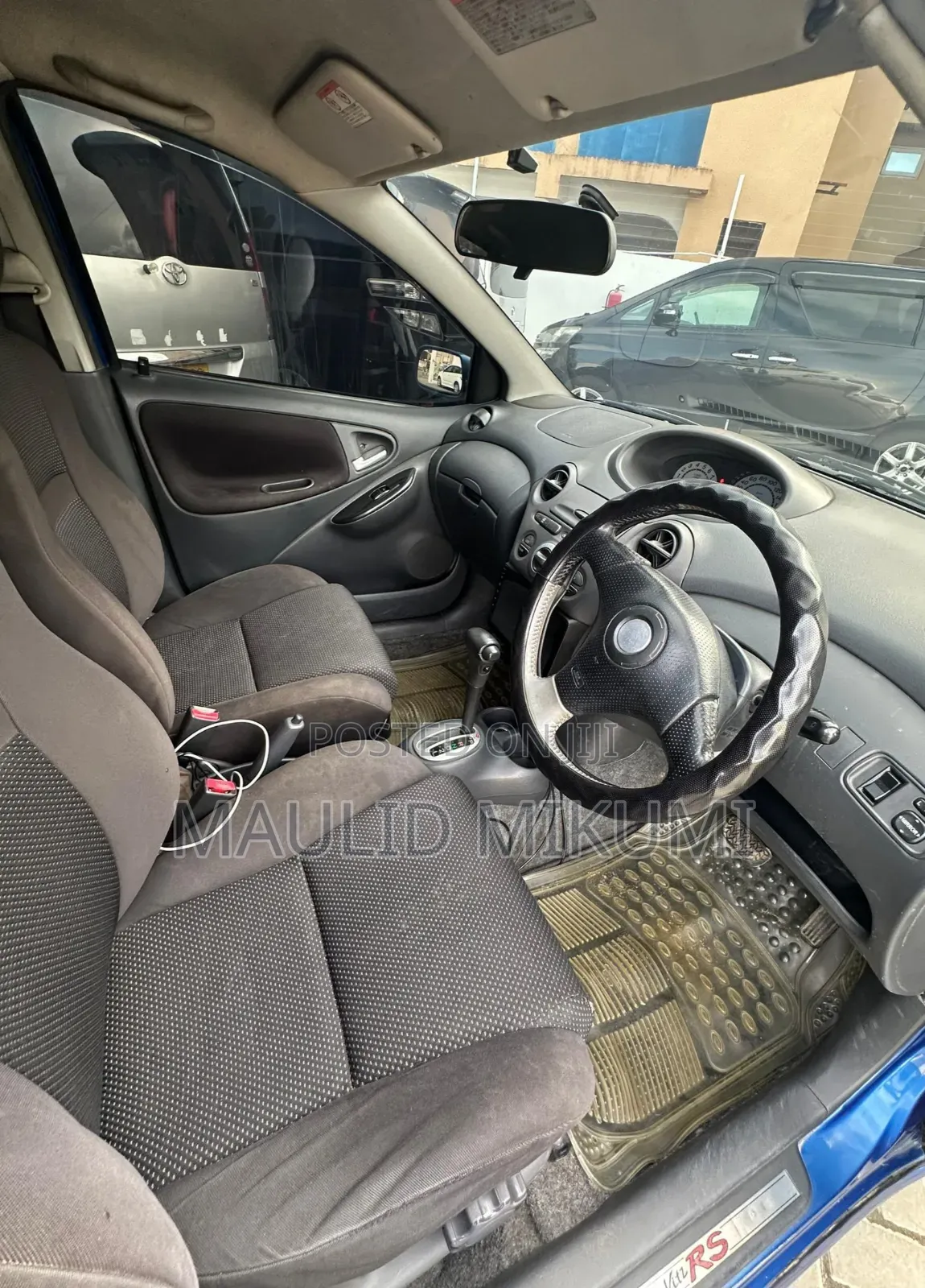 Toyota Vitz 2005 Blue