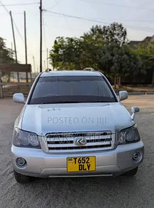 Toyota Kluger 2004 Silver