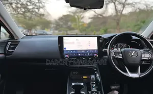 Lexus NX 2022
