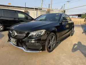 Mercedes-Benz C200 2015 Black