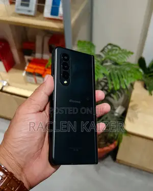 New Samsung Galaxy Z Fold 3 256 GB