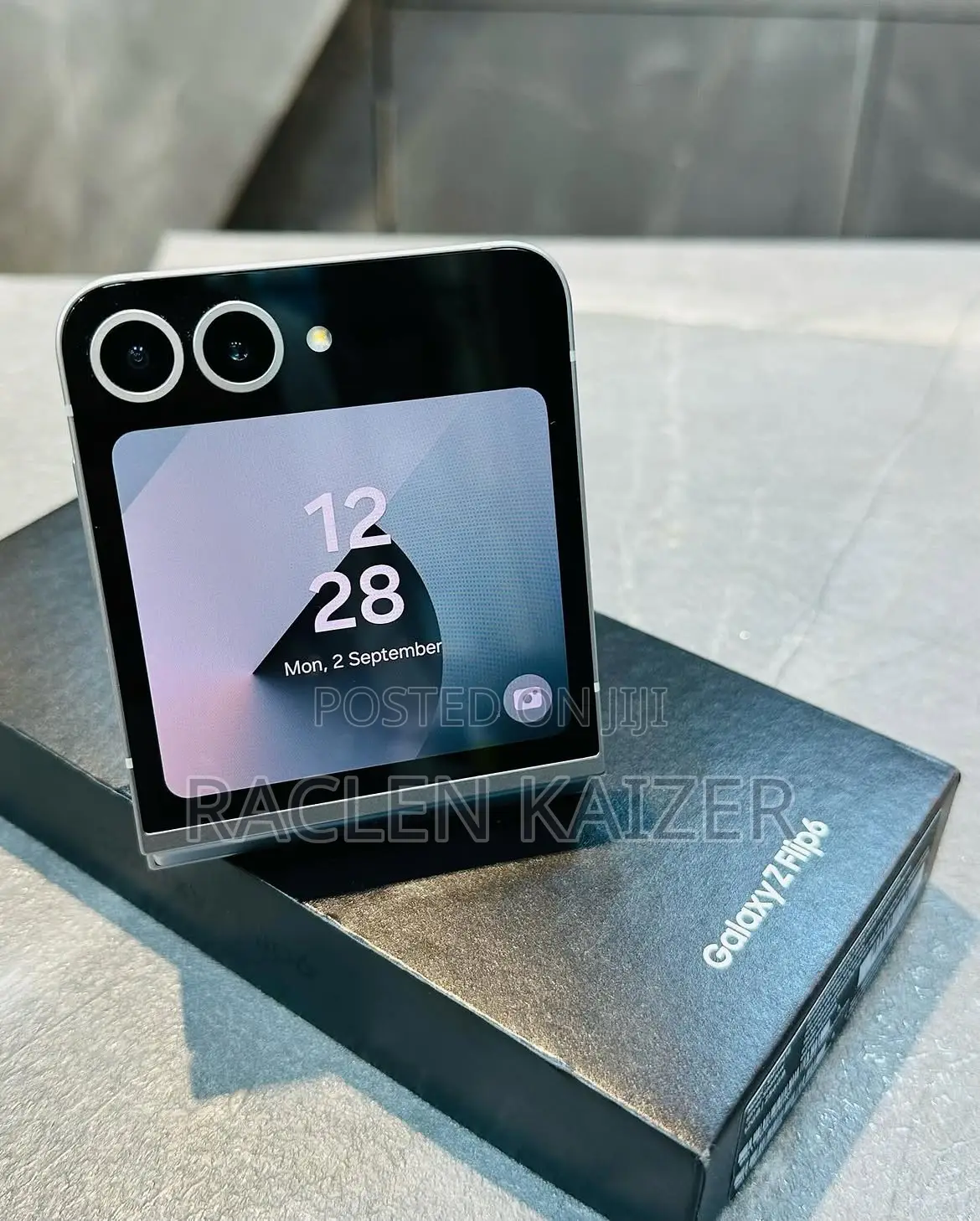 New Samsung Galaxy Z Flip6 256 GB