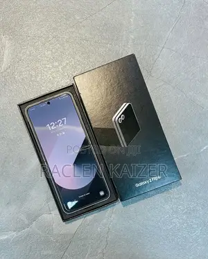 New Samsung Galaxy Z Flip6 256 GB