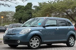 Mazda Verisa 2010 Blue