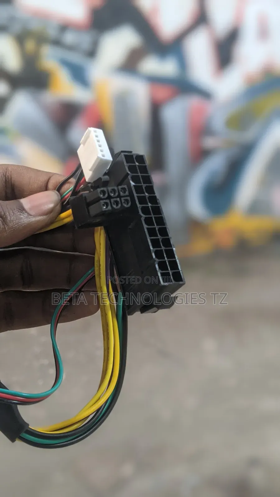 24 Pin to 6 Pin Hd Adapter