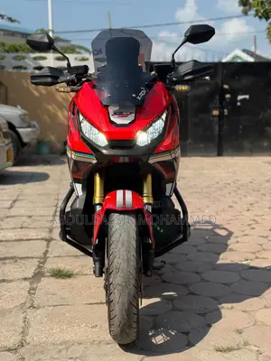 Honda 2021 Red