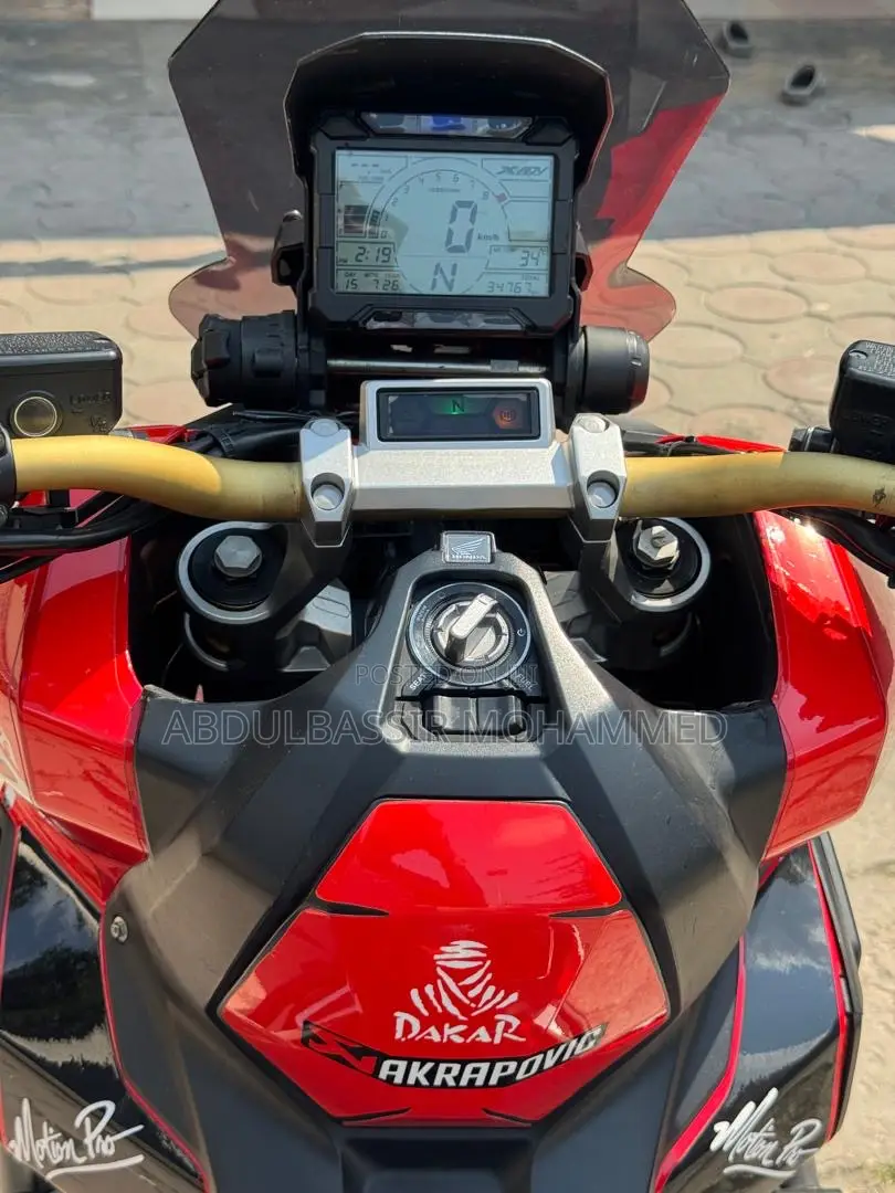 Honda 2021 Red