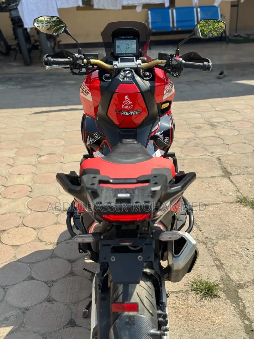 Honda 2021 Red